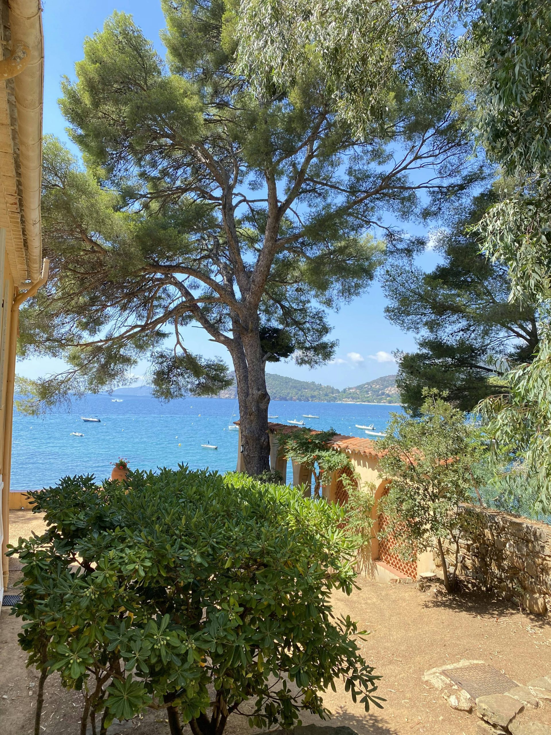 vue sur la mer d'une location saisonnière